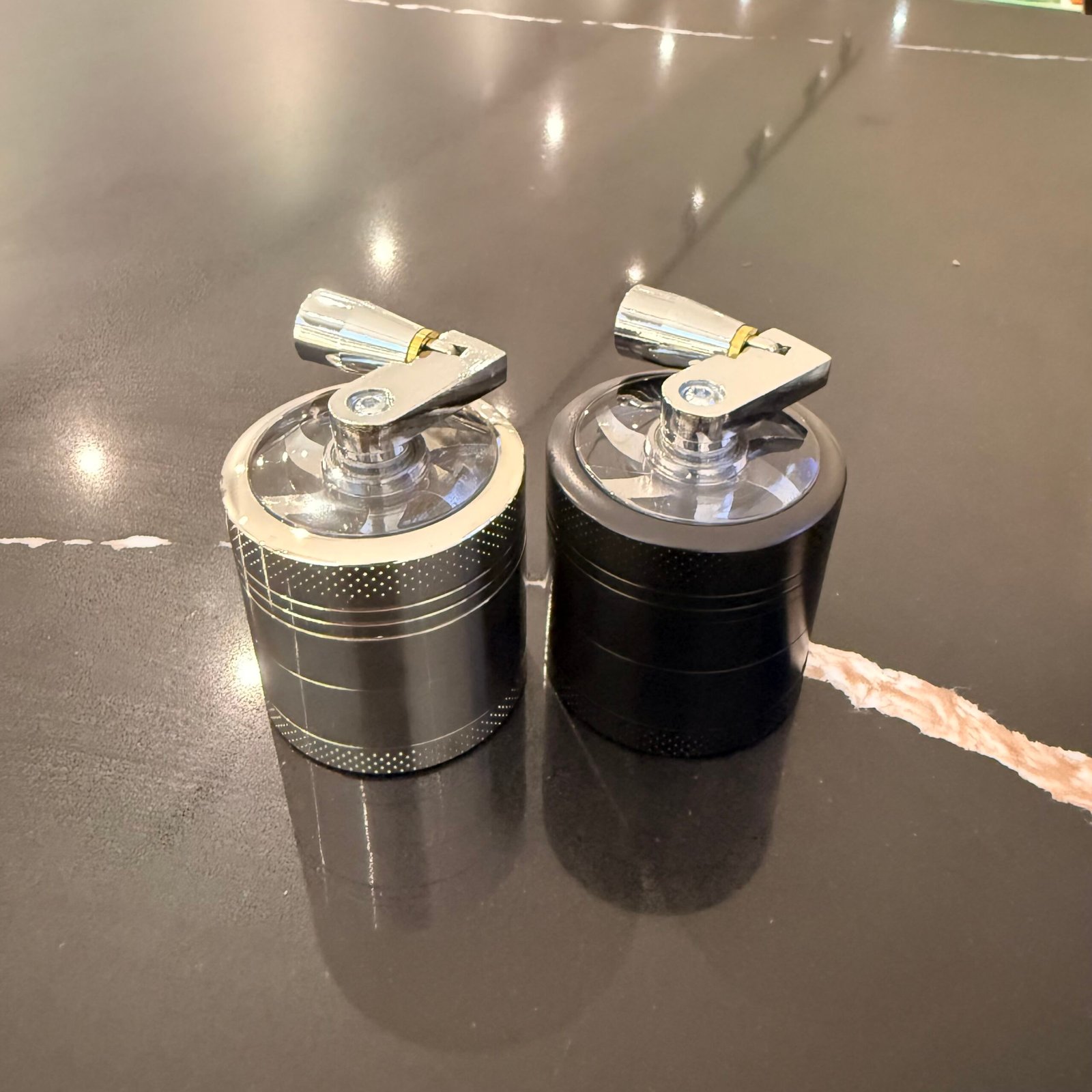 Handle Grinder